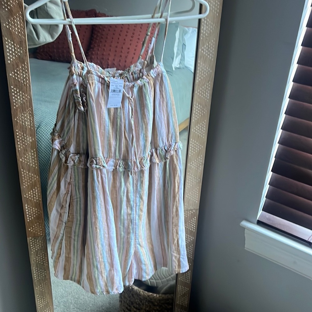 American Eagle Loose Romper